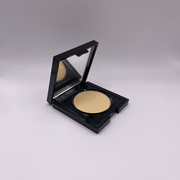 YBF Your Best Friend Neutralizing Face Pressed Powder - Picture 3 of 6